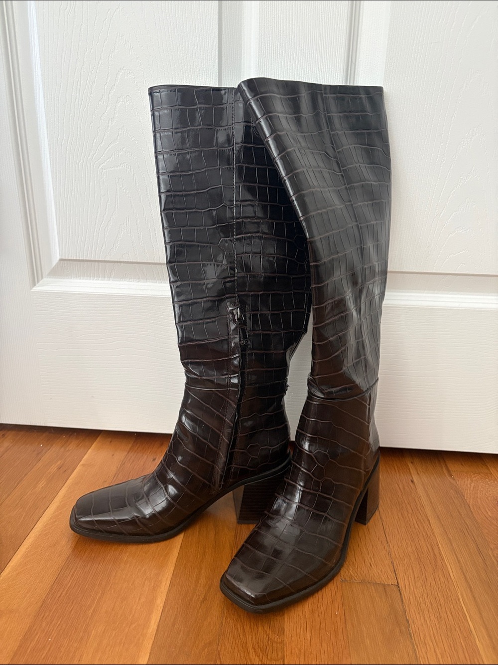 Dark brown Croc-Embossed Knee-High Leather Boots